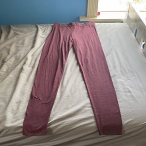 PINK victoria’s secret leggings📌